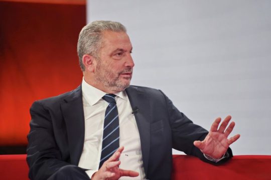 ΑΛΕΞΑΝΔΡΟΣ ΕΞΑΡΧΟΥ
